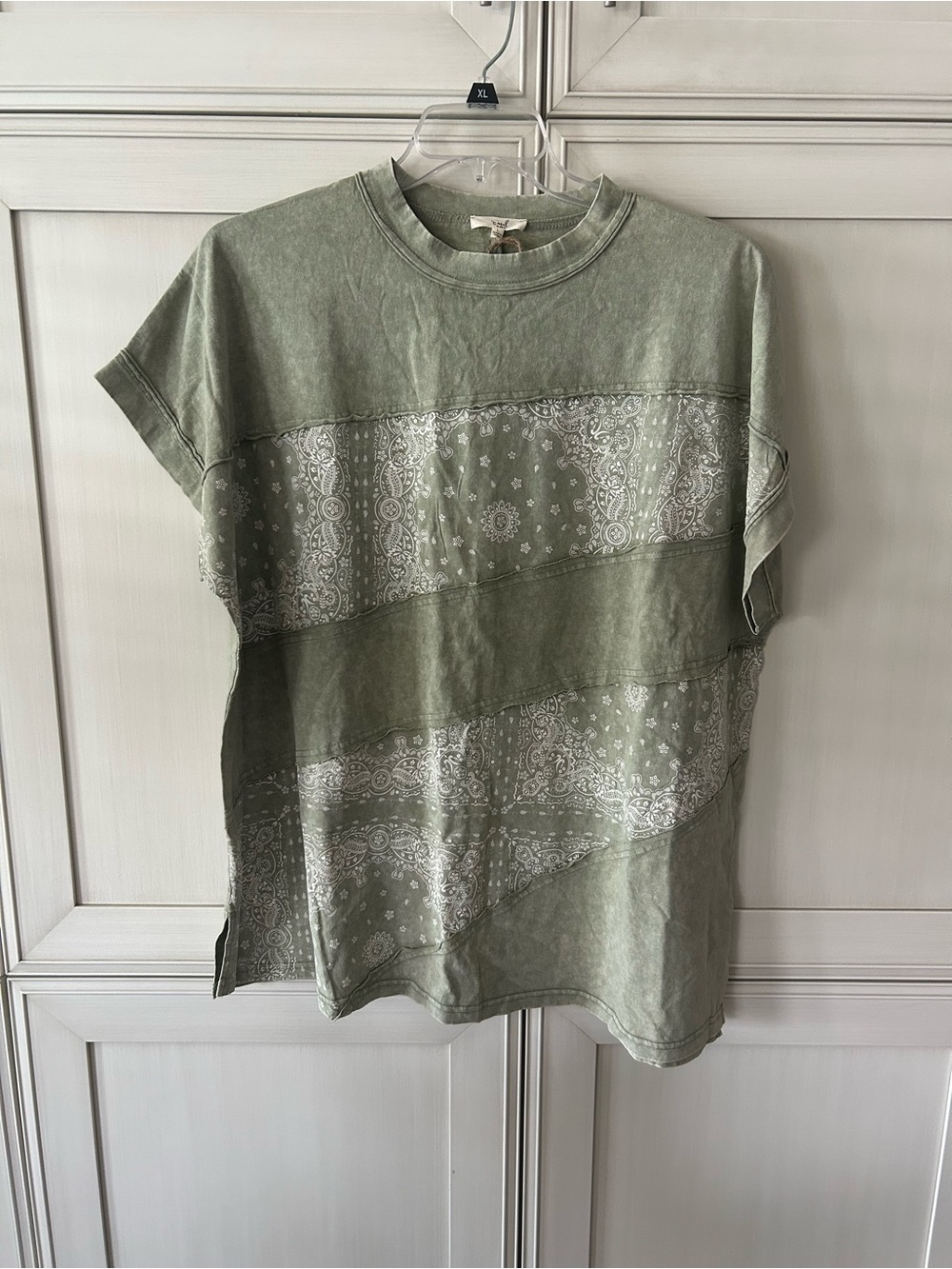 easel Sage Green Bandana-Stripe Short Sleeve Tee